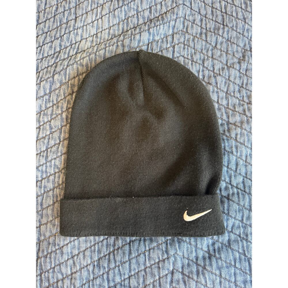 Nike Black Knit Beanie with White Swoosh Logo Winter Skull Cap Hat Unisex Fit OG